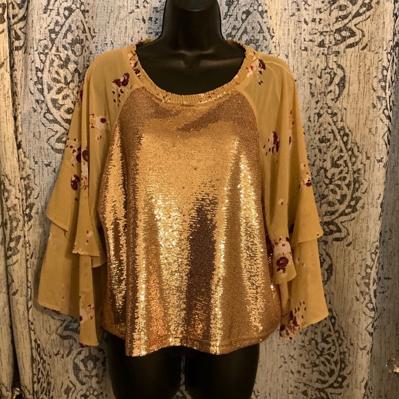 Free People Top. Medium - Picture 1 of 1